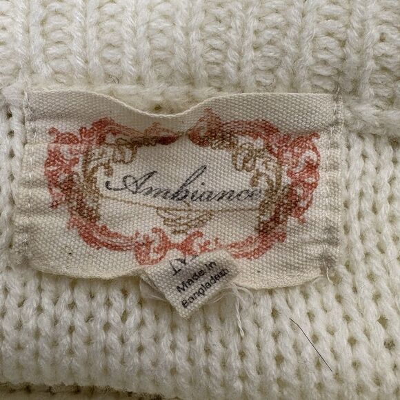Women’s Cable-knit Sweater White Size Medium Cozy Classy Cottagecore Preppy - Picture 4 of 8